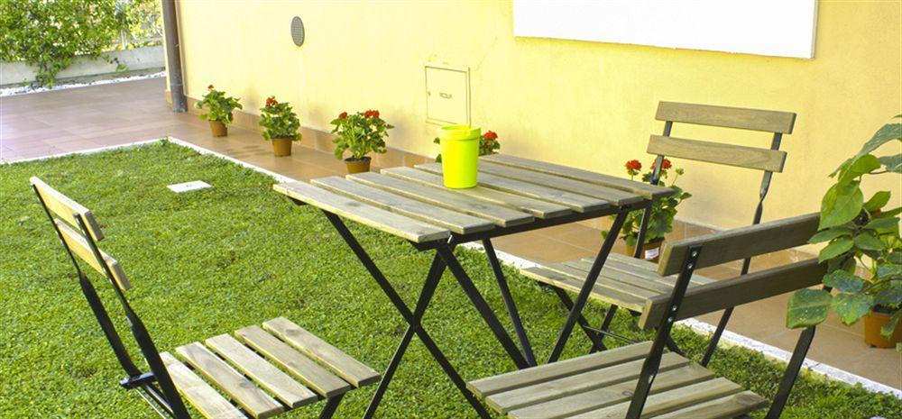 Bed and Breakfast La Casa Felice A San Pietro Rom Exterior foto