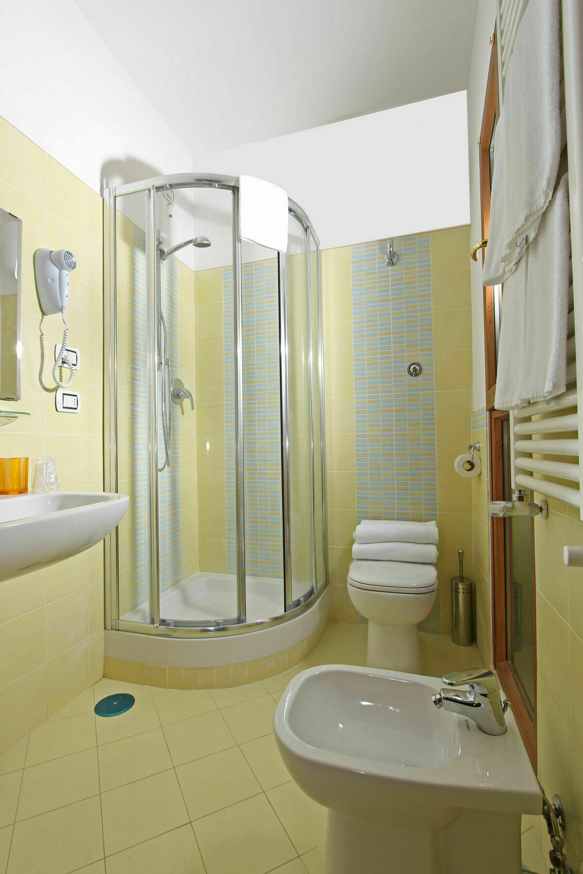 Bed and Breakfast La Casa Felice A San Pietro Rom Exterior foto